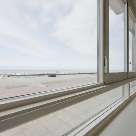 Comfortable In With Sea Views